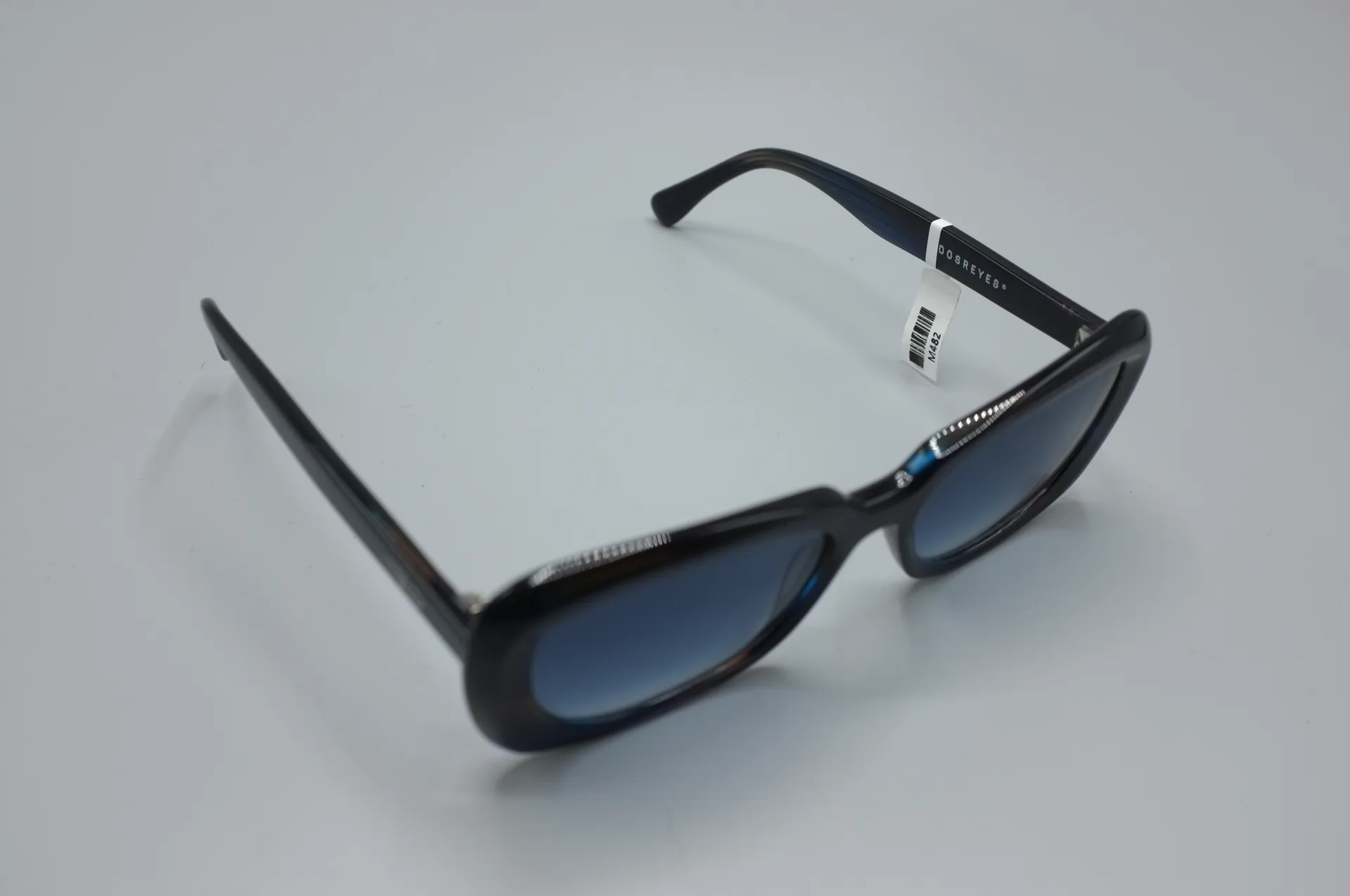 DRAVITA (M482)