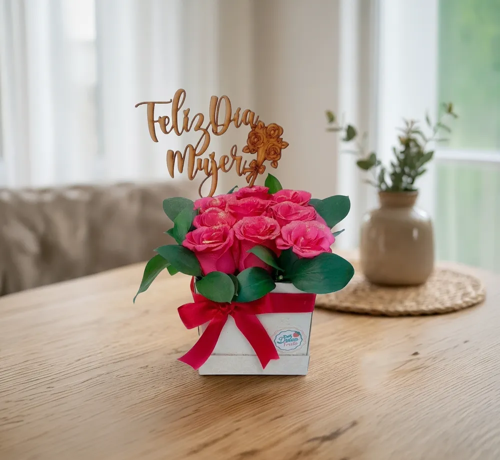 Caja feliz día mujer fucsia